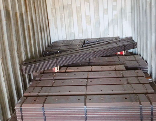 Opschroefbare laadbak snijkant DB16X150X1828
