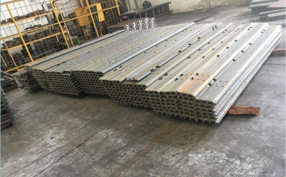 600mm Graafwerktuig Track Shoe Plate pc300-6 216 het Spoorplaten van de Verbindingshoogte