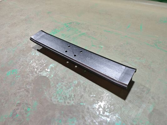 Komatsu PC60 Track Shoe Triple Grouser track schoen Pitch STG135A-8-750-001