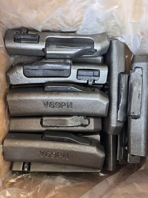 Reserveonderdelen voor graafmachines Baktanden Accessoires Adapter Borgpen V69PN