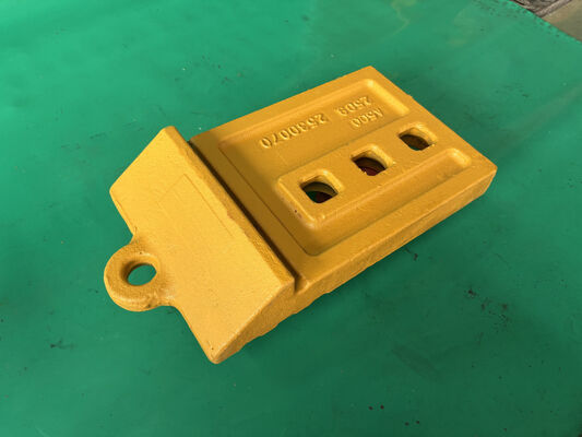 2530070 Gegooide halve pijlrand Eind 3 gaten 966G 966H 966M 972G